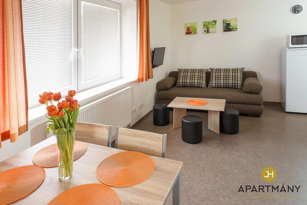 Apartmany Jindřichŭv Hradec Zewnętrze zdjęcie