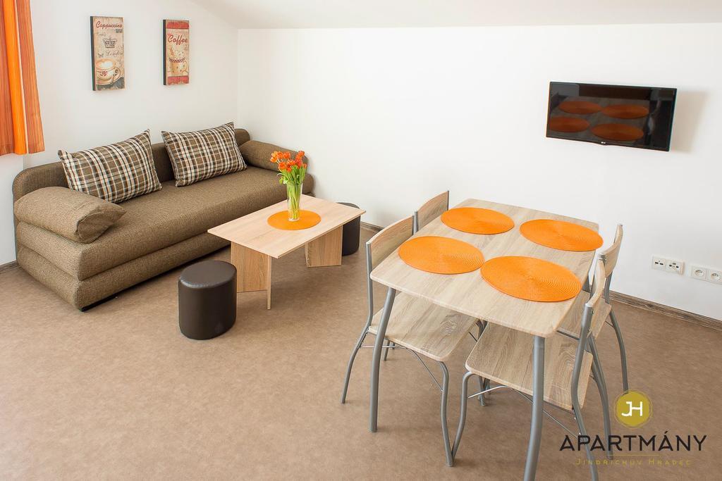 Apartmany Jindřichŭv Hradec Zewnętrze zdjęcie